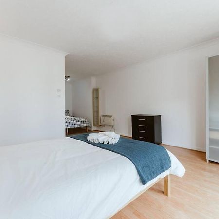 Up To 4 People, Room In A Share House Next To London Bridge 外观 照片