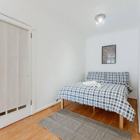 Up To 4 People, Room In A Share House Next To London Bridge 外观 照片